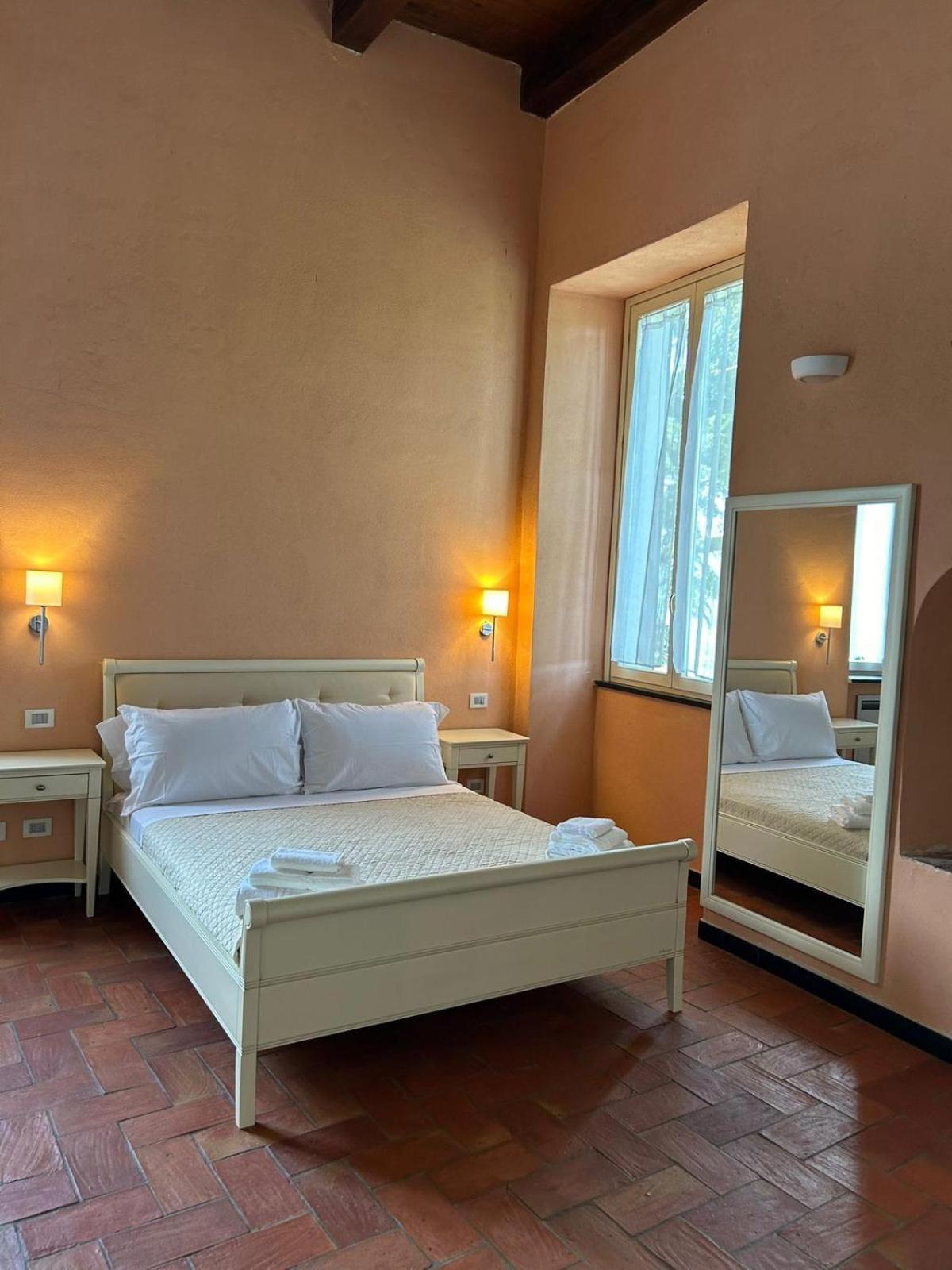 Hotel Palazzo Costa à Beverino Extérieur photo