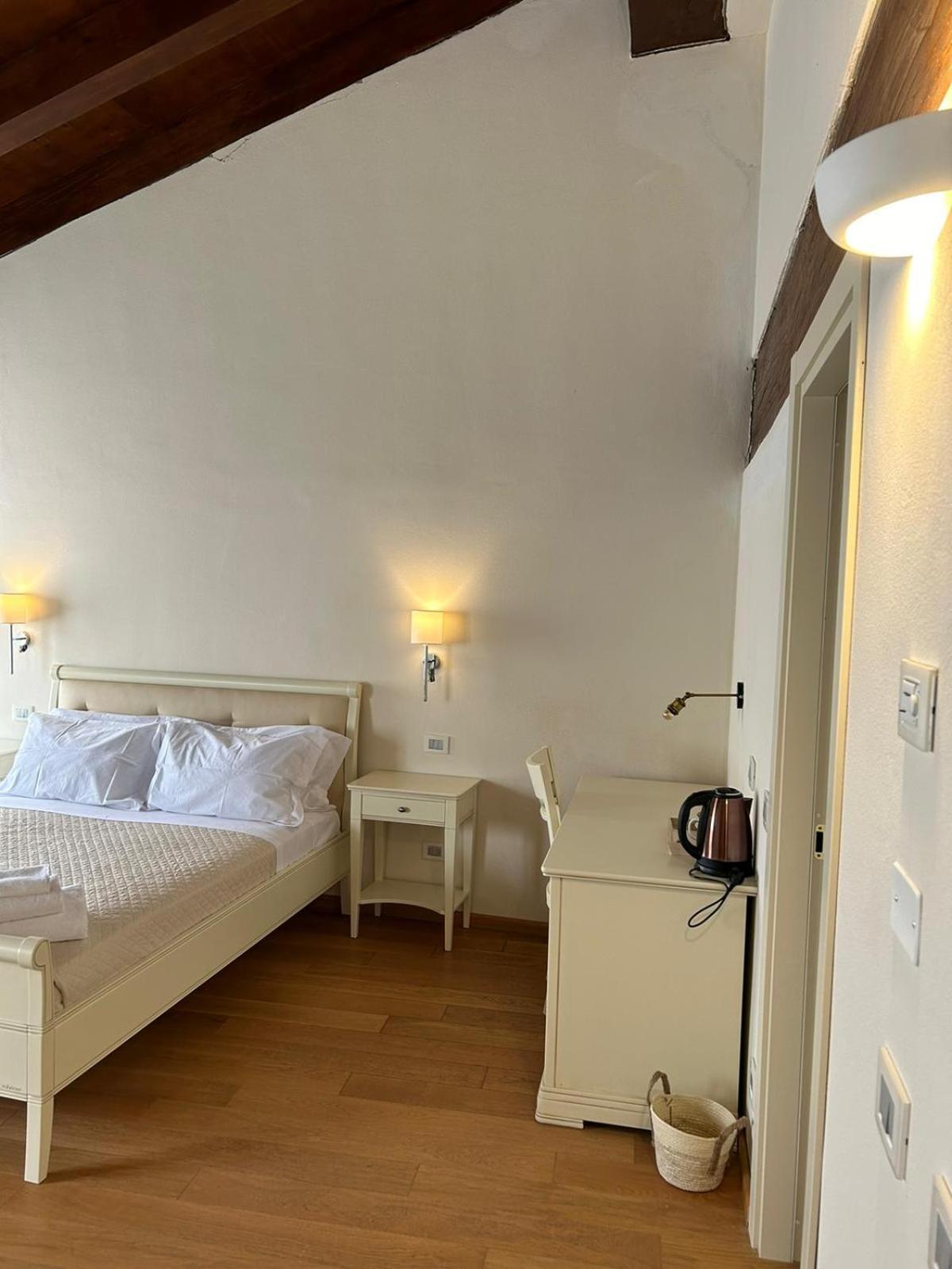 Hotel Palazzo Costa à Beverino Extérieur photo