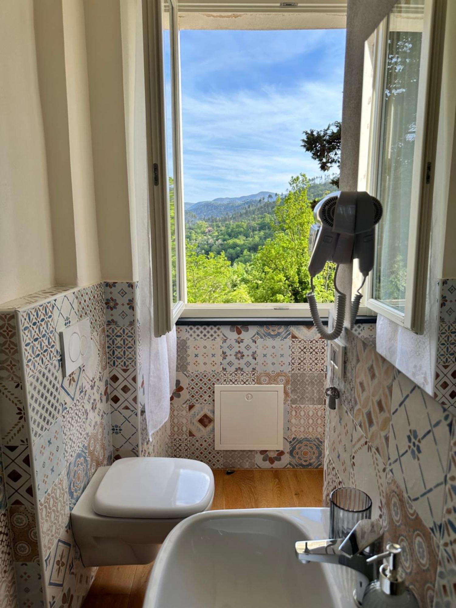 Hotel Palazzo Costa à Beverino Extérieur photo